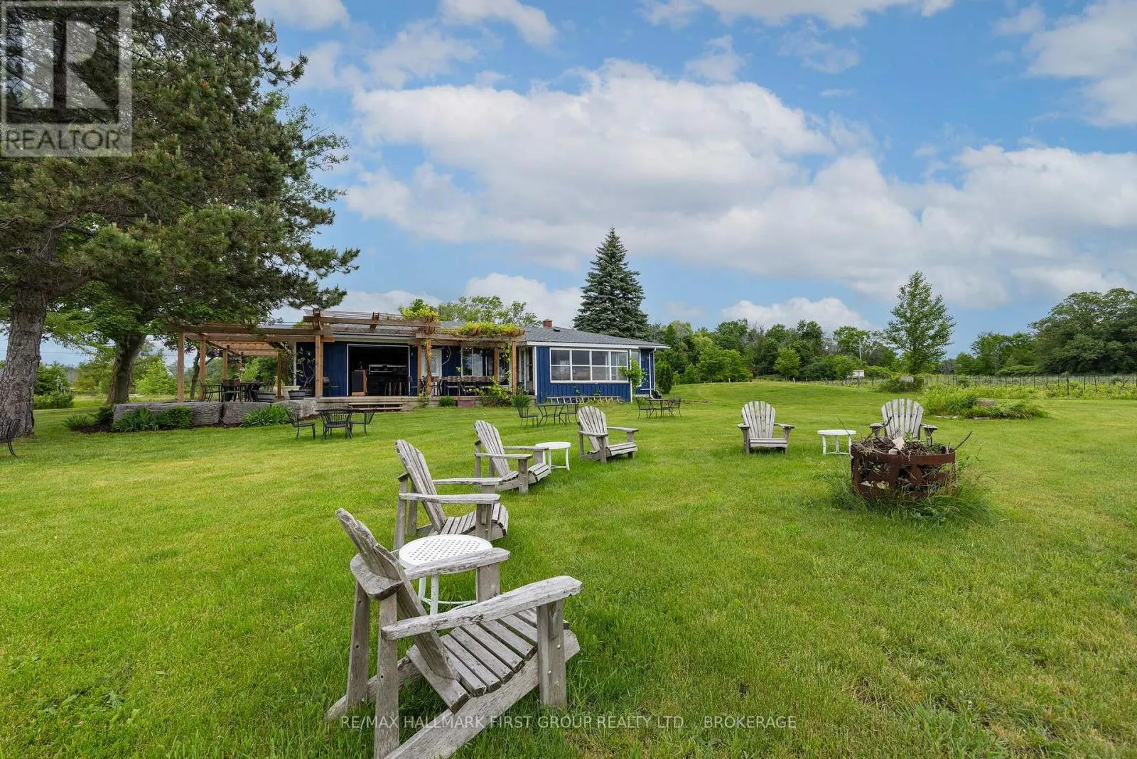 9656 LOYALIST PARKWAY