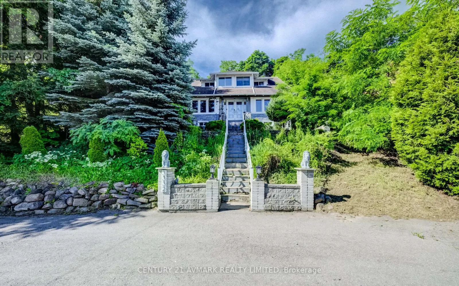3332 KING STREET