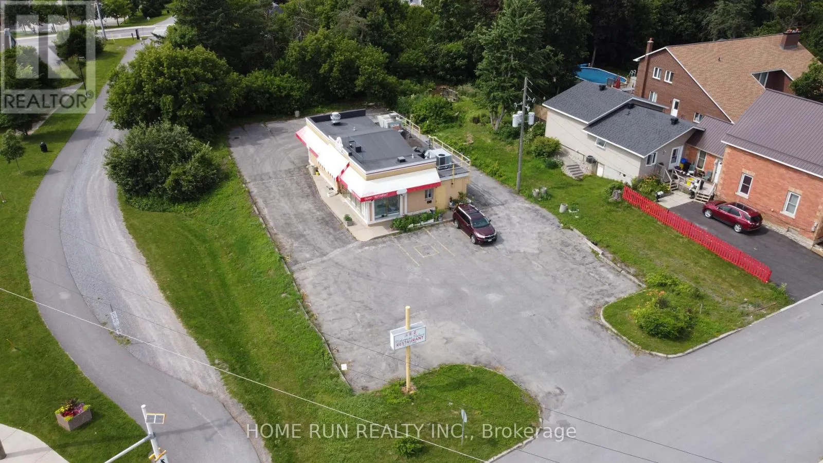 45 MUNRO STREET