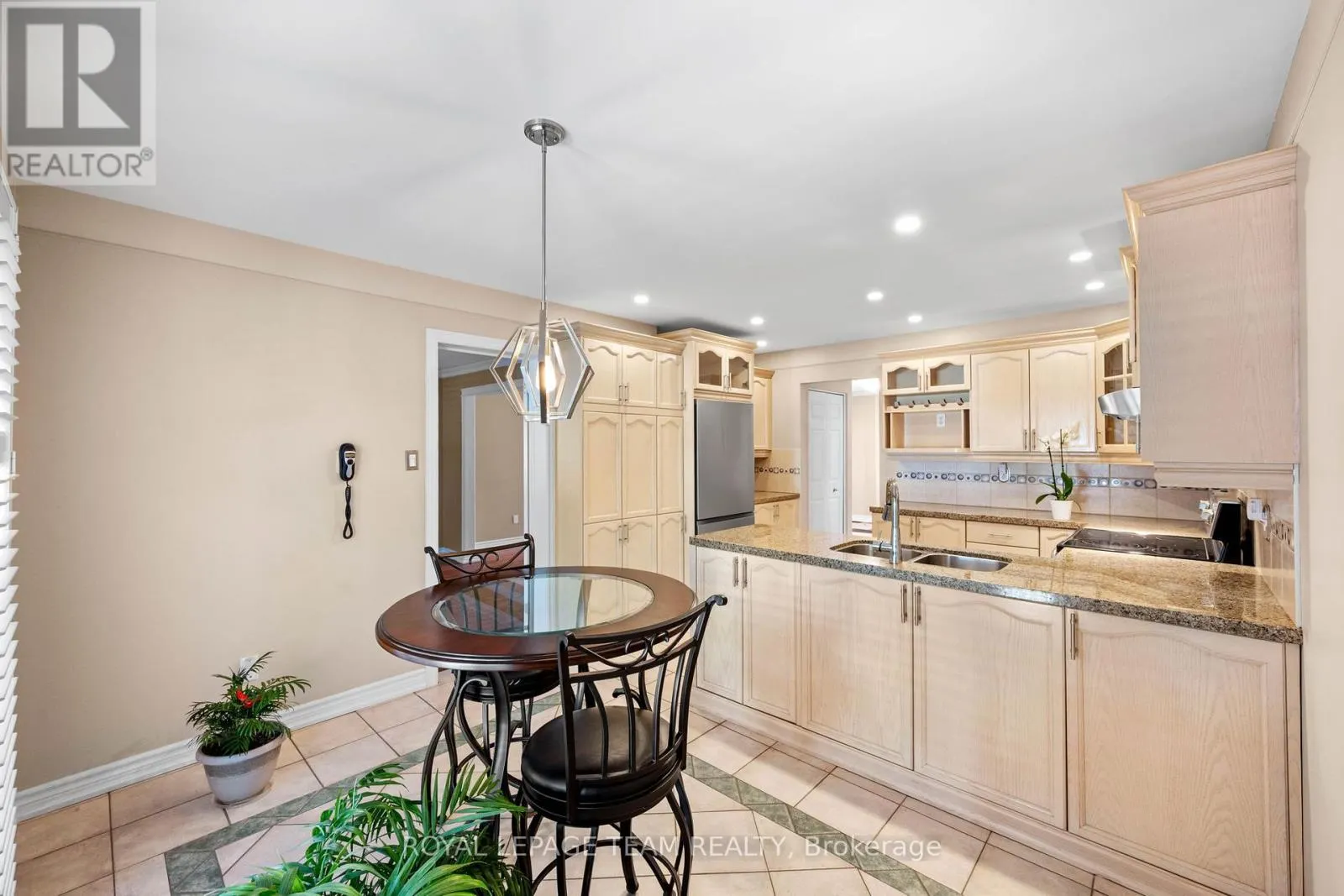 6526 TOONEY DRIVE