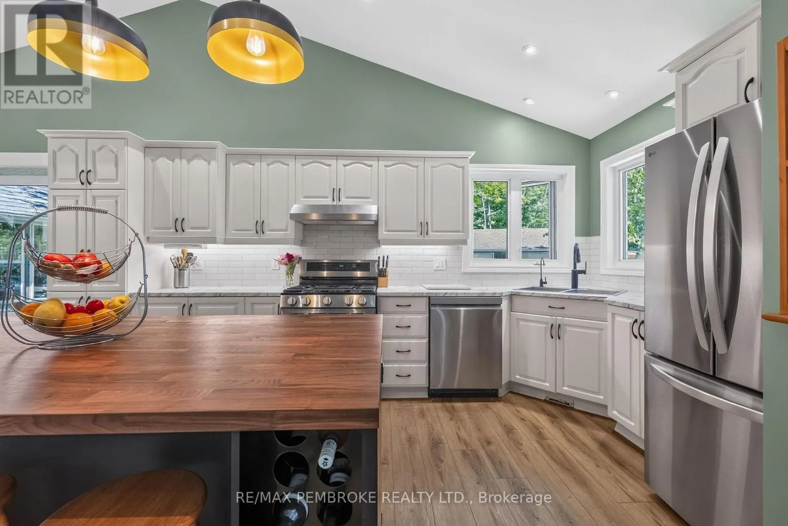 131 CLEM TRAIL