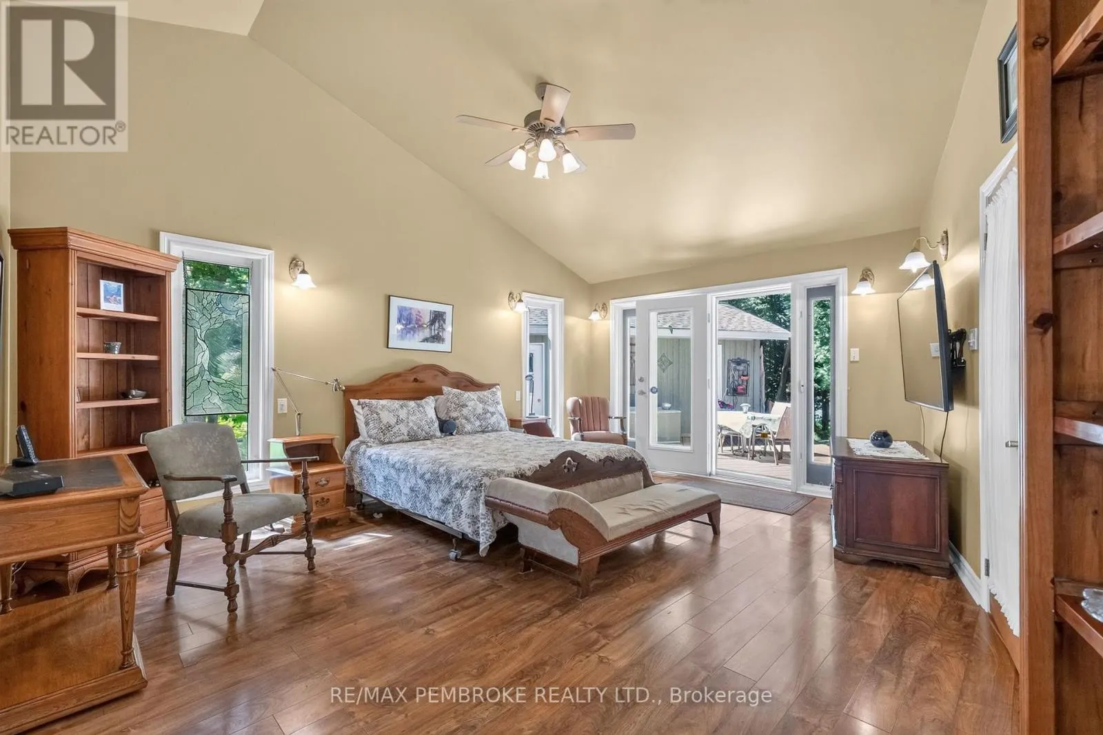 131 CLEM TRAIL