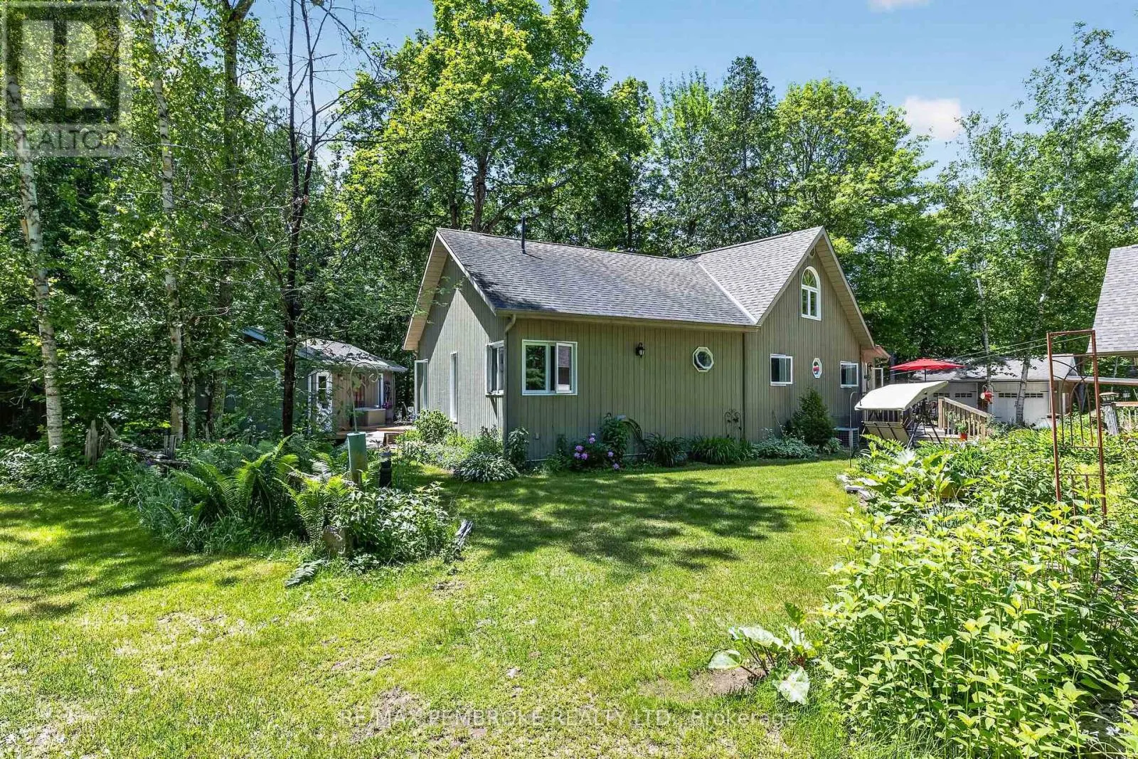 131 CLEM TRAIL