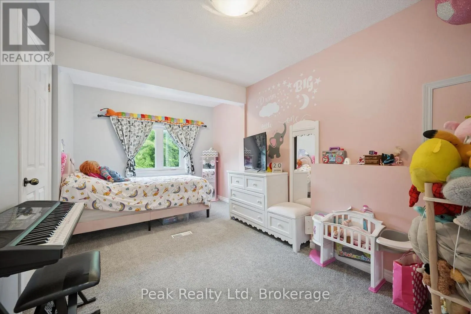 170 ELMSLIE PLACE