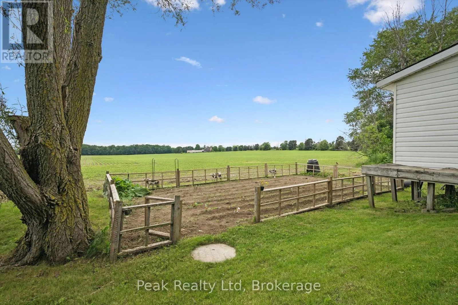 170 ELMSLIE PLACE