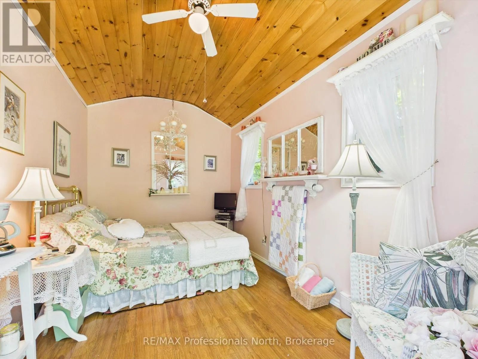 1007 LEECH LAKE POINT ROAD