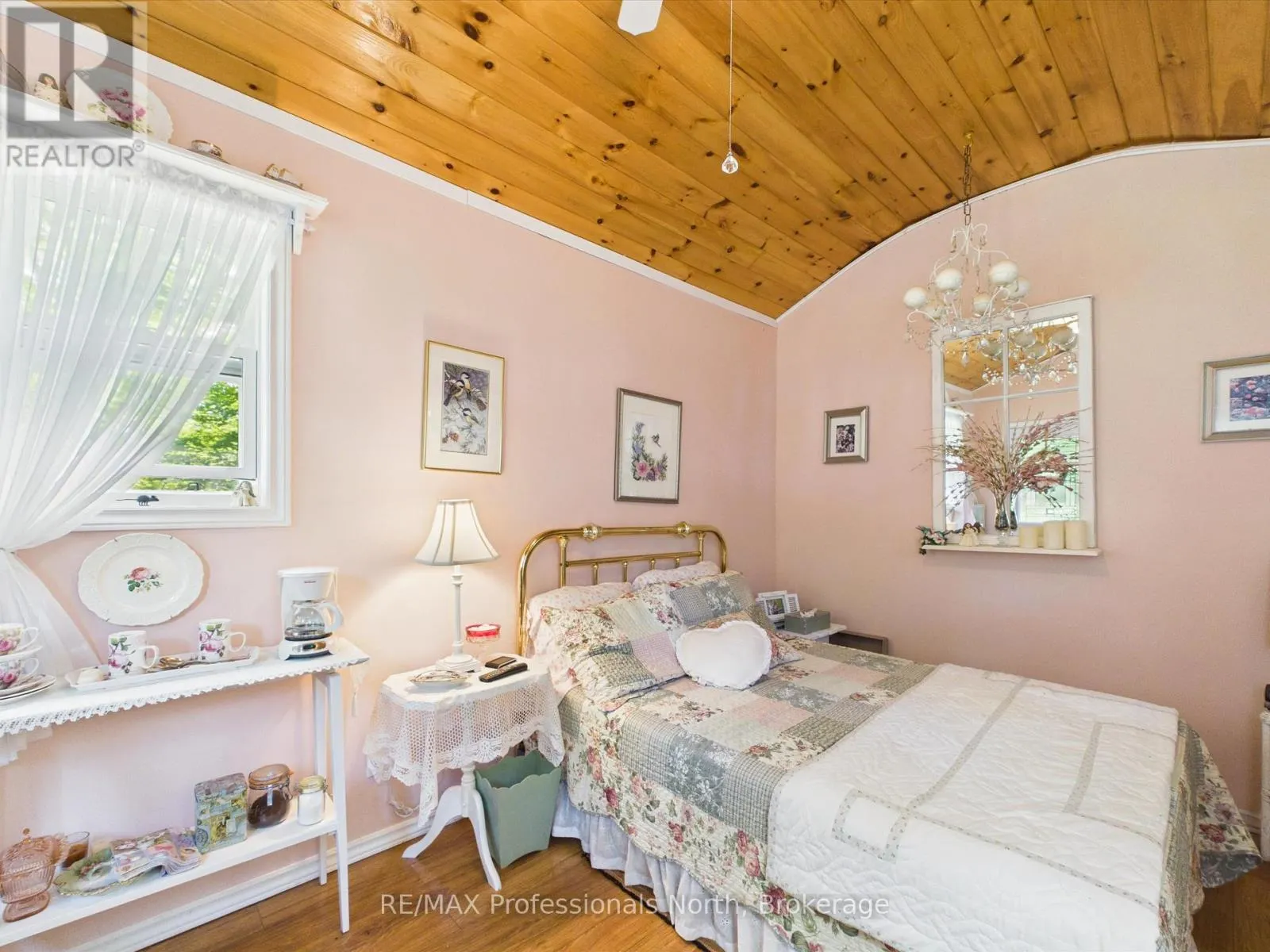 1007 LEECH LAKE POINT ROAD