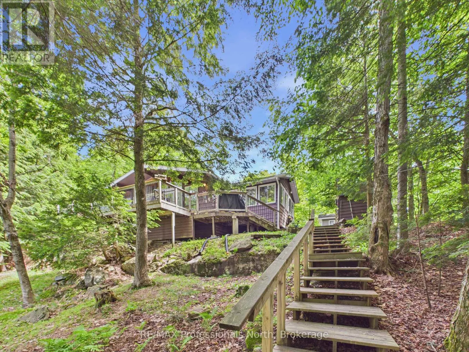 1007 LEECH LAKE POINT ROAD