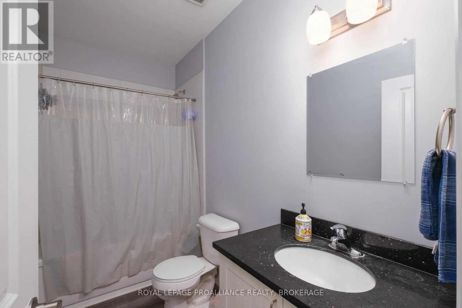 502 - 501 FRONTENAC STREET #502