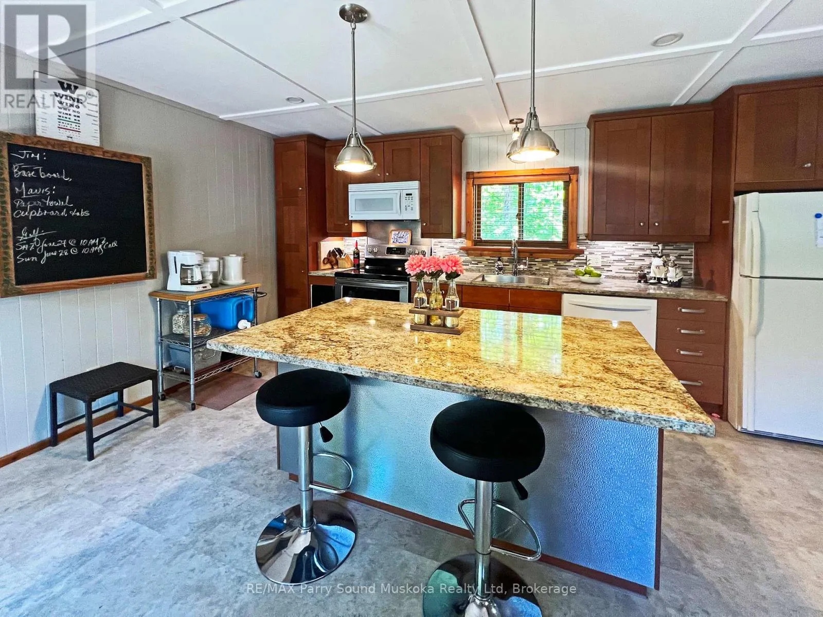 383 HORSESHOE LAKE WA