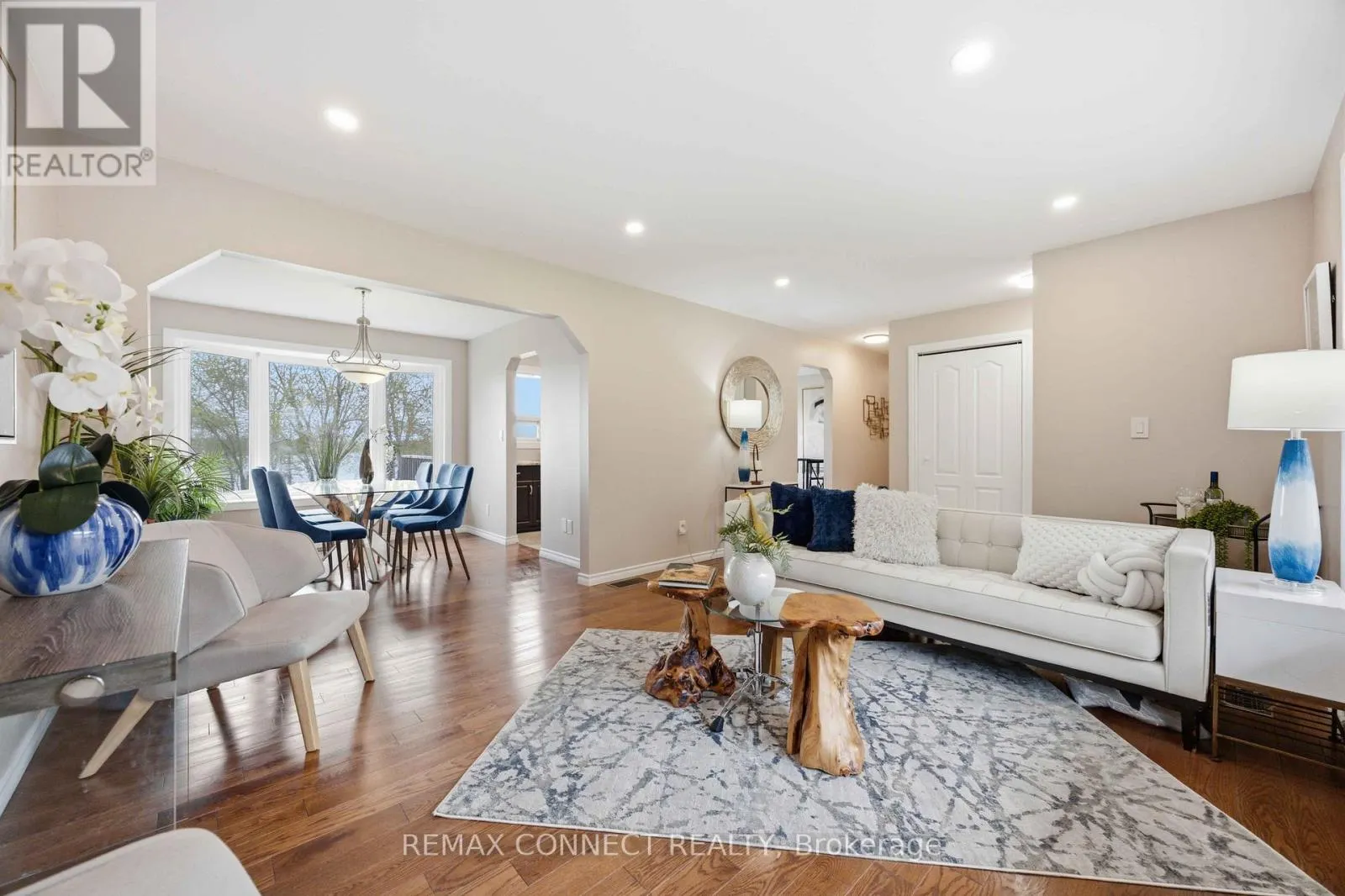 36 HELEN DRIVE