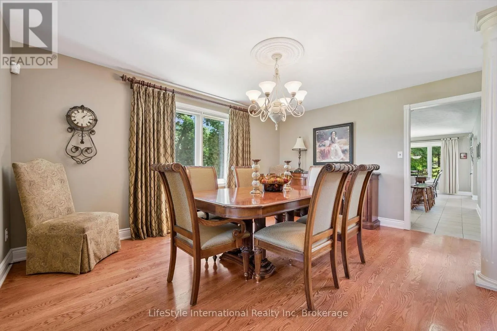 12 OCHS DRIVE