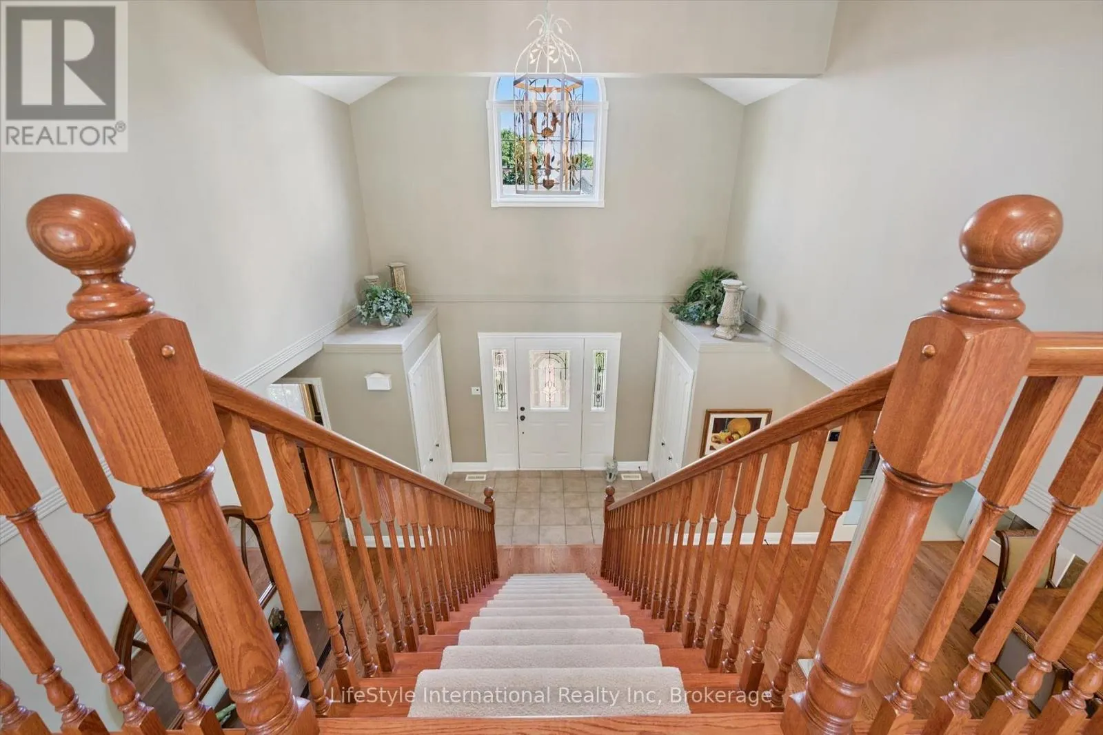 12 OCHS DRIVE