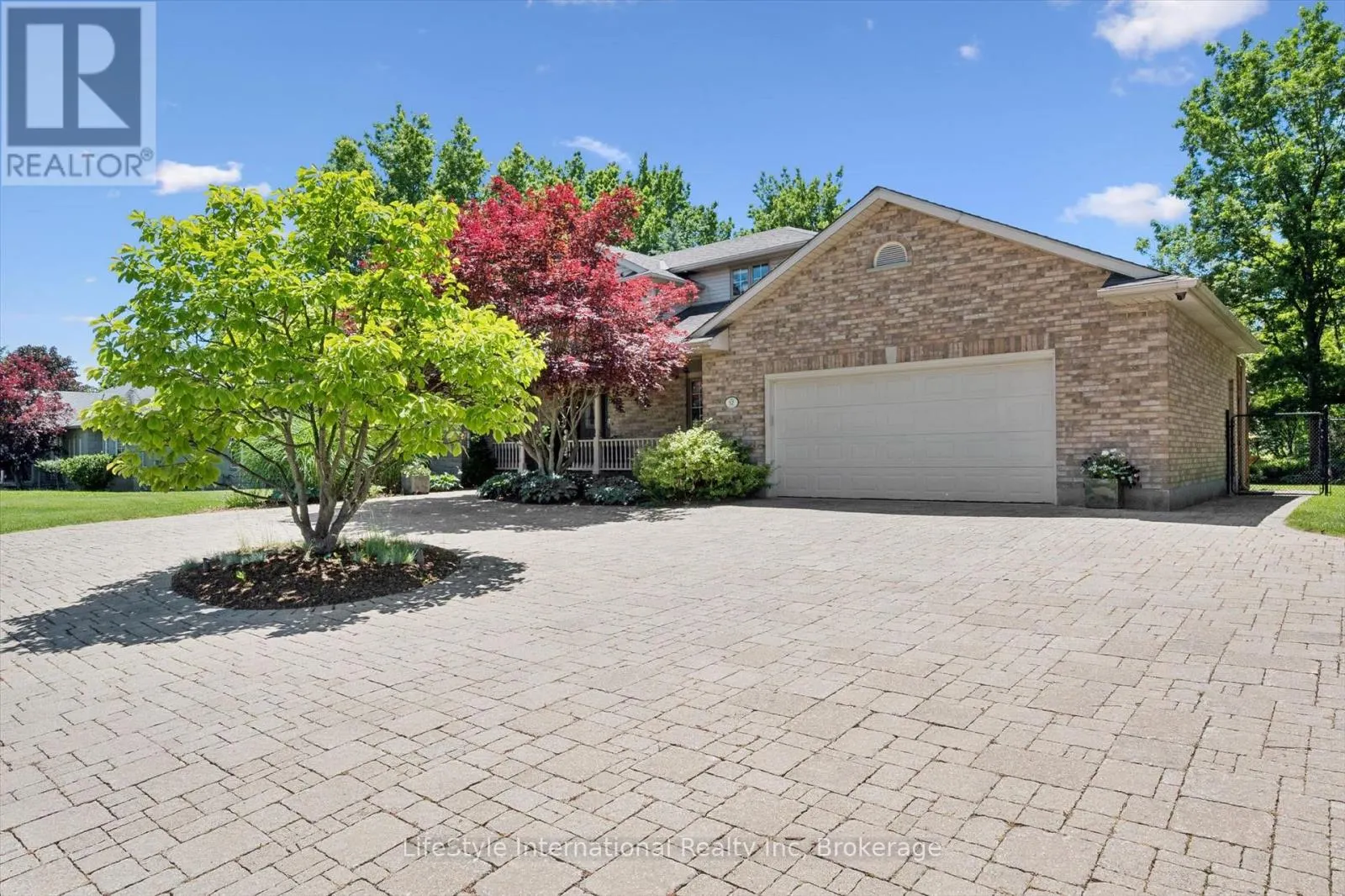 12 OCHS DRIVE