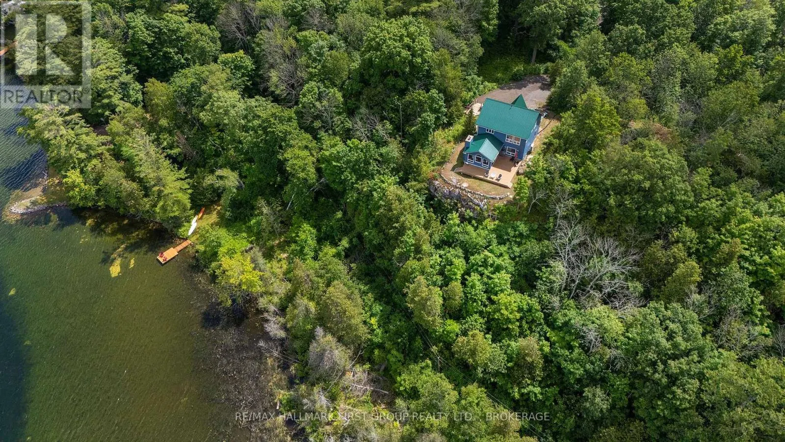 812 BUCK HOLLOW LANE