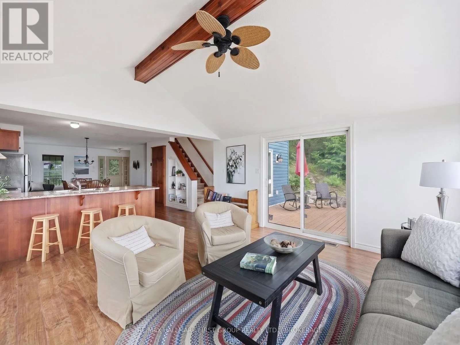 812 BUCK HOLLOW LANE