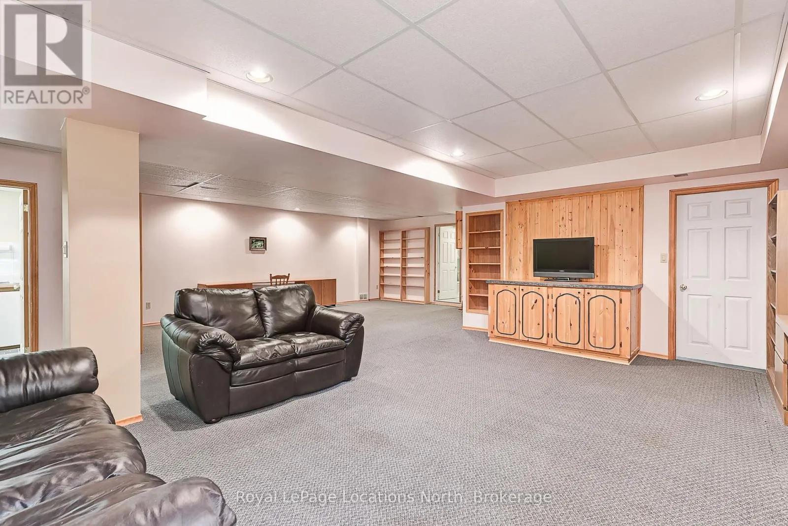 828530 MULMUR-NOTTAWASAGA TOWNLINE
