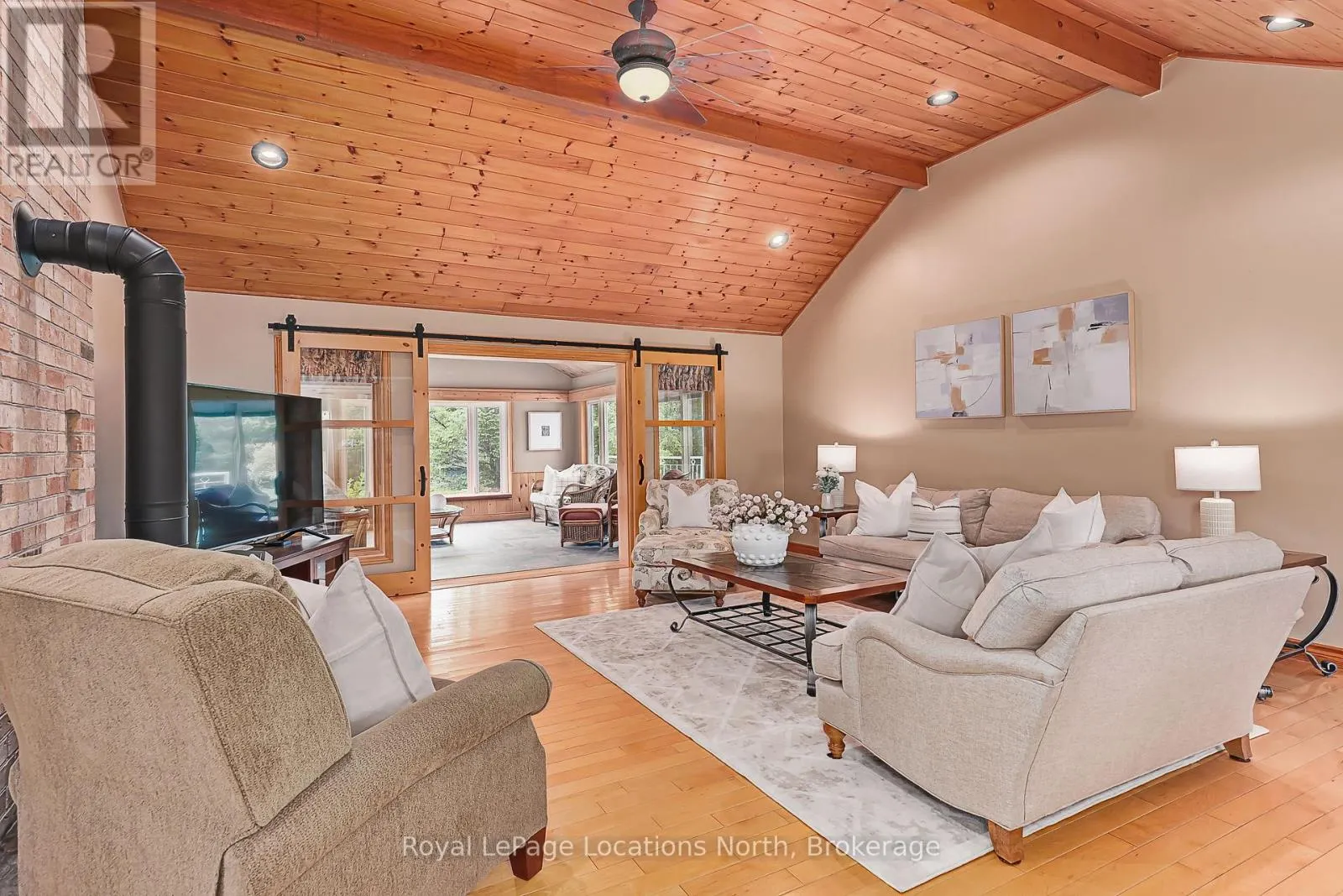 828530 MULMUR-NOTTAWASAGA TOWNLINE