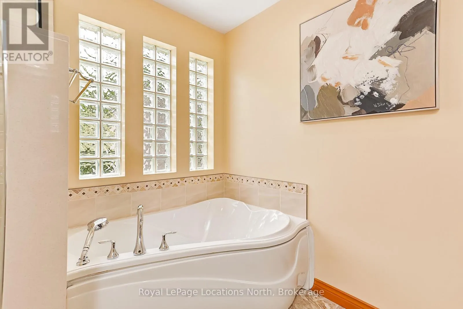 828530 MULMUR-NOTTAWASAGA TOWNLINE