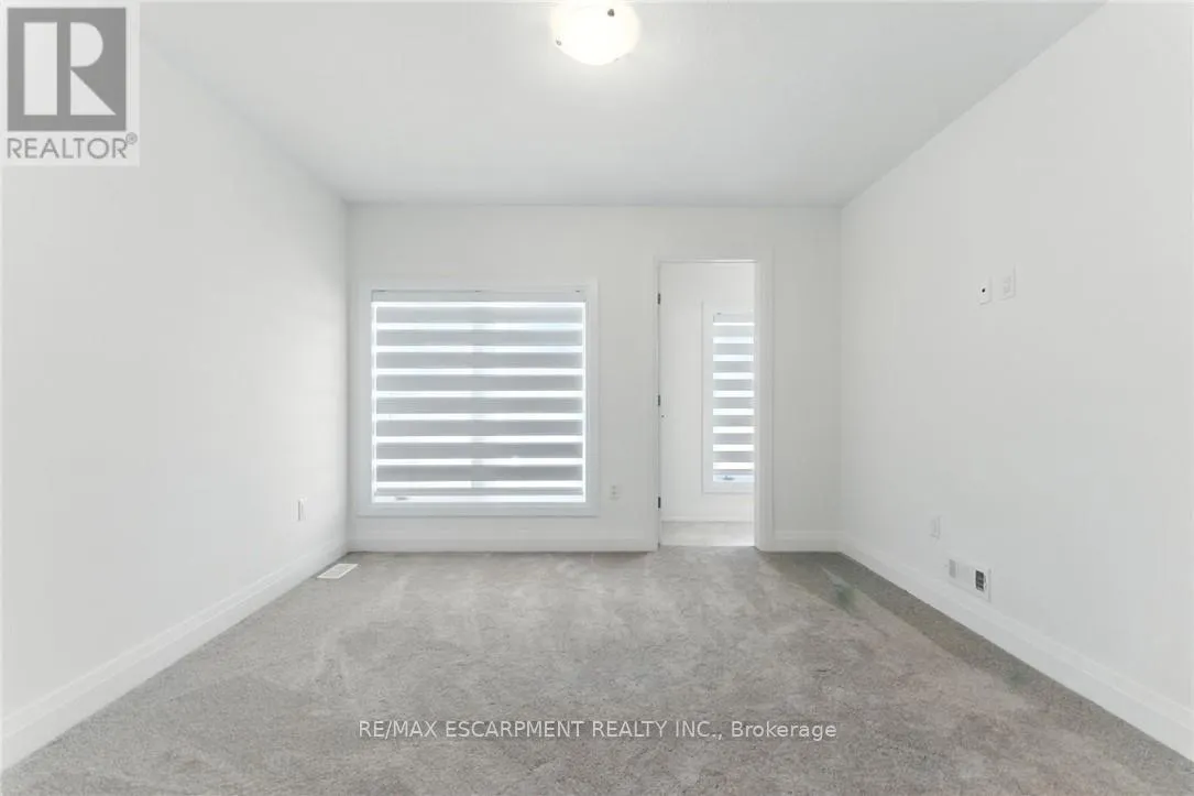 4 CLEAR VALLEY LANE