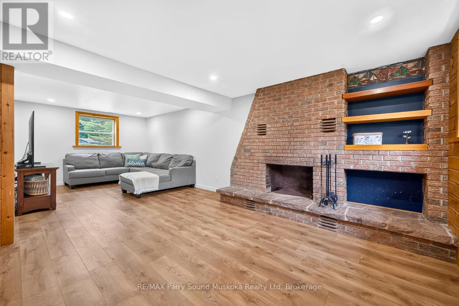 109A NORTH ROAD