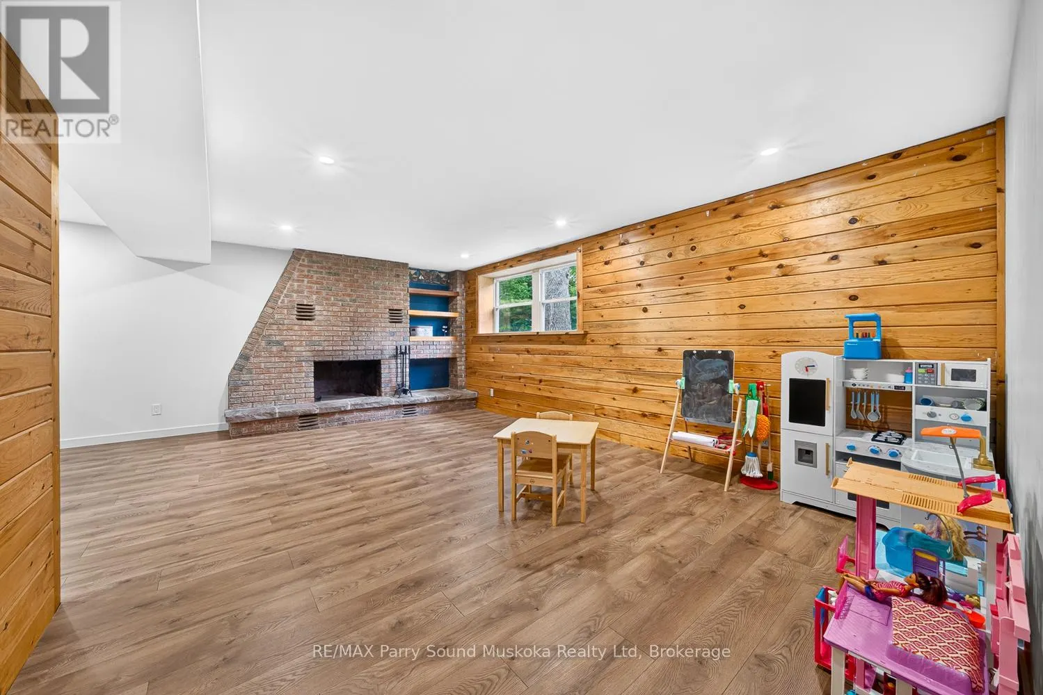109A NORTH ROAD