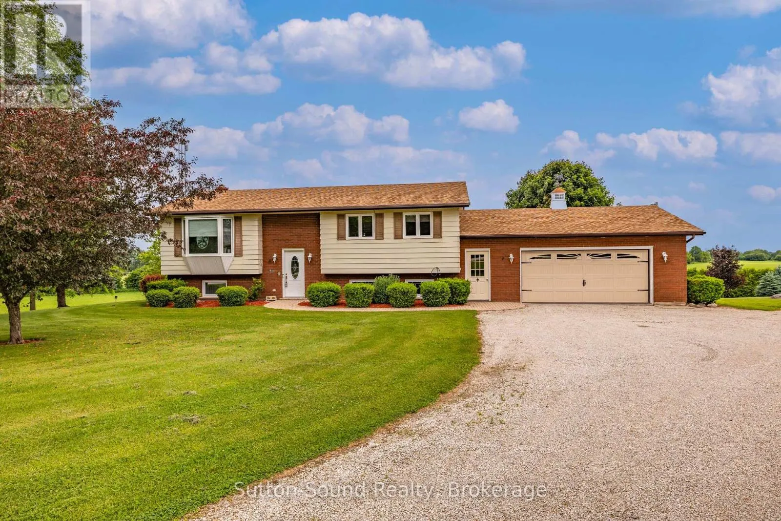 244363 22 SIDE ROAD