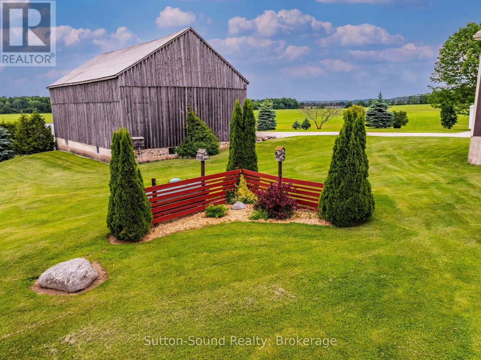 244363 22 SIDE ROAD
