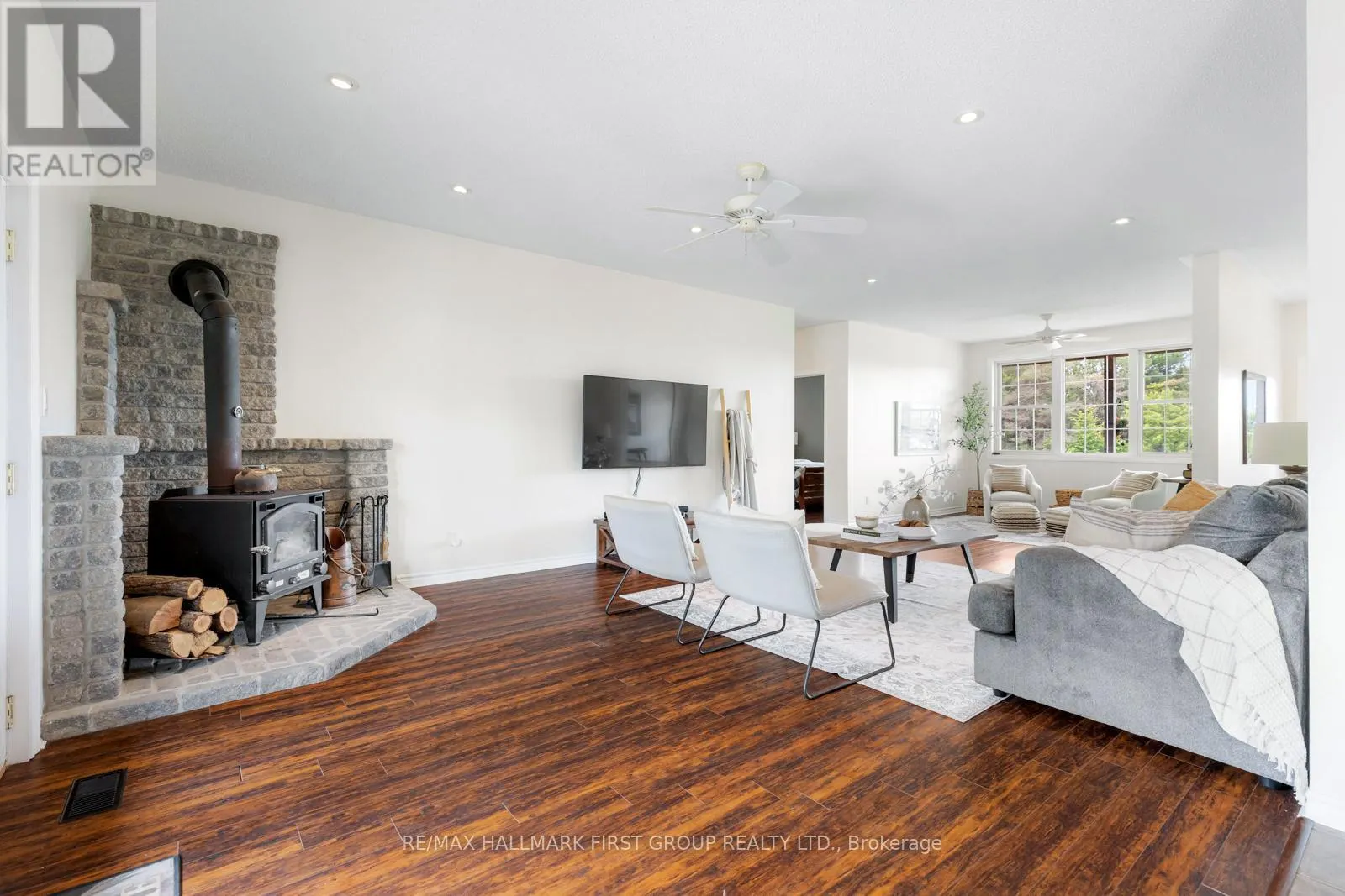 86 OAK HILL ROAD