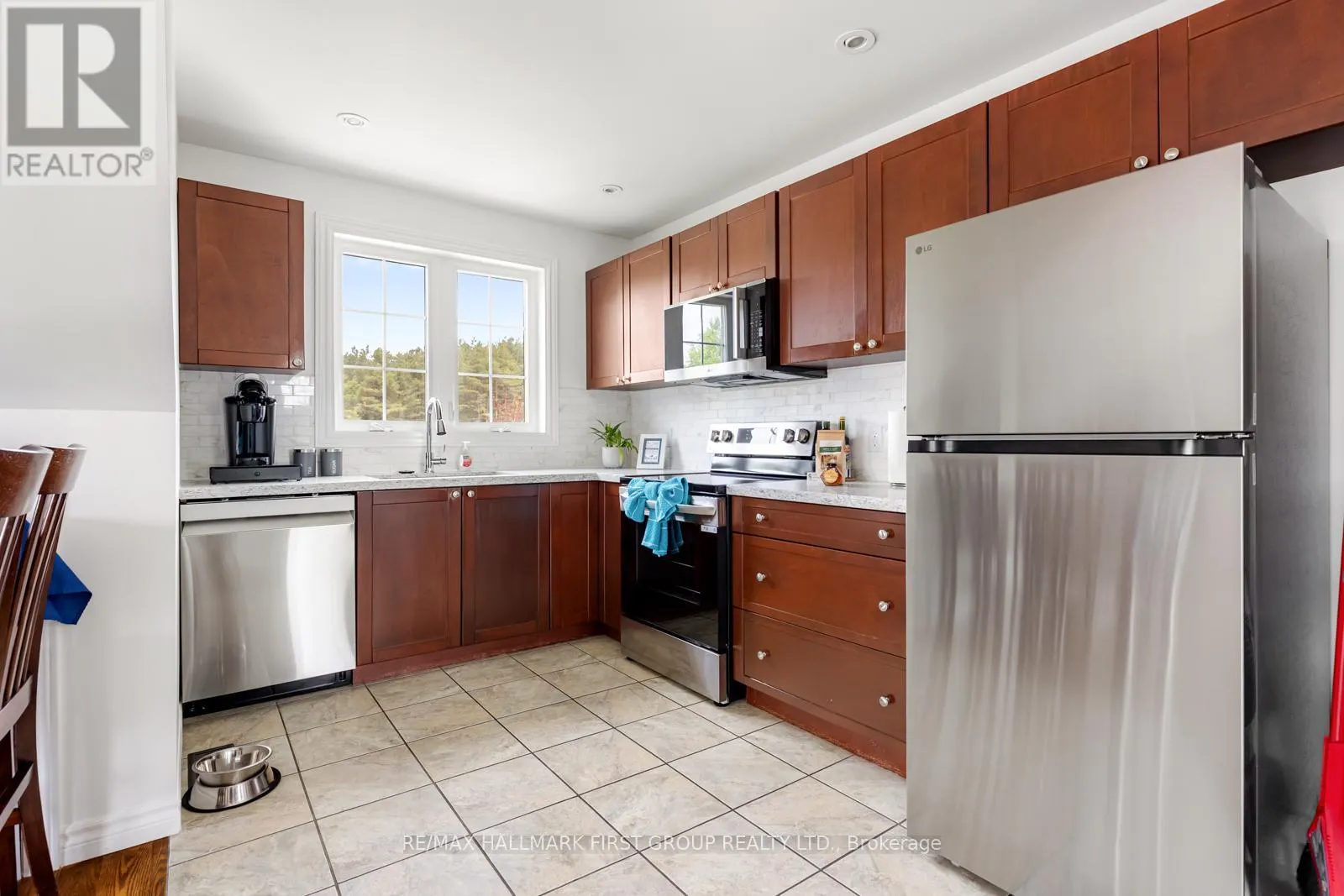 86 OAK HILL ROAD