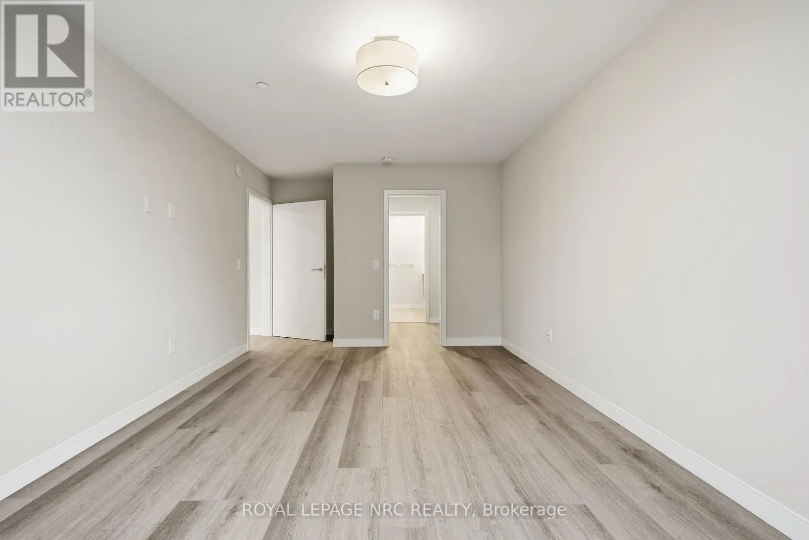 304 - 118 WEST STREET #304