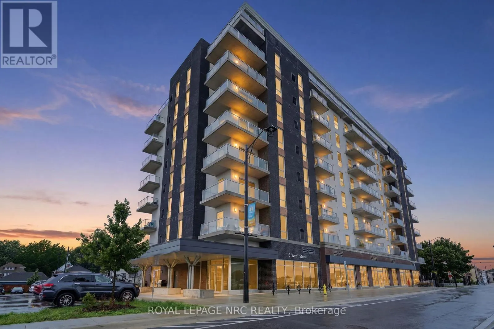 304 - 118 WEST STREET #304