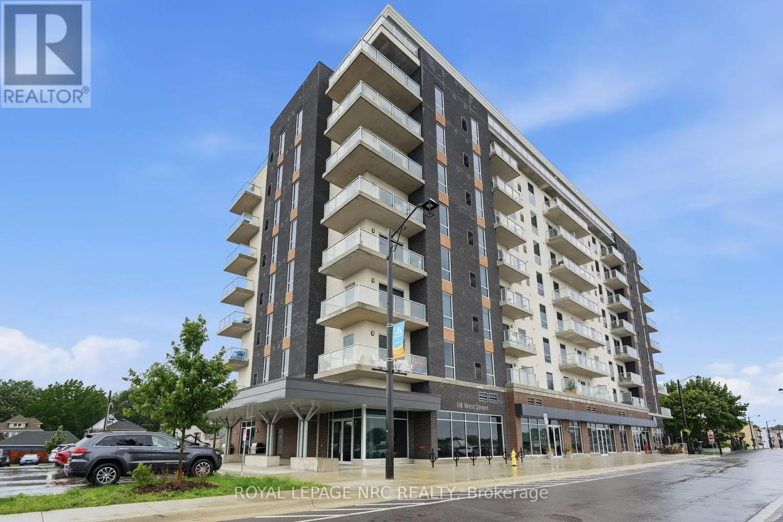 304 - 118 WEST STREET #304