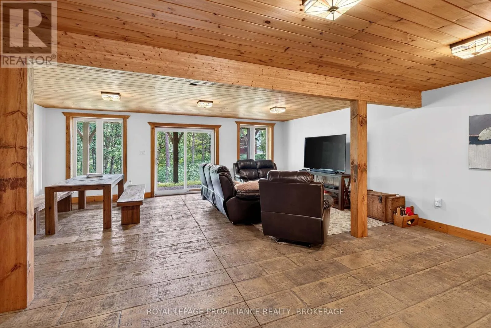 488 GULL CREEK LANE