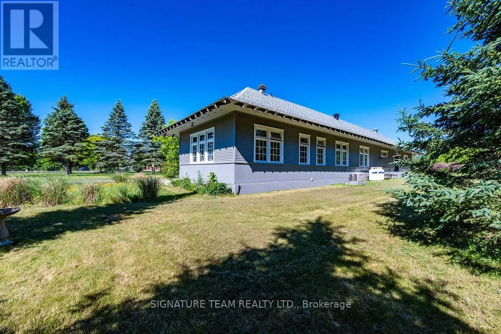 266 FOYMOUNT ROAD