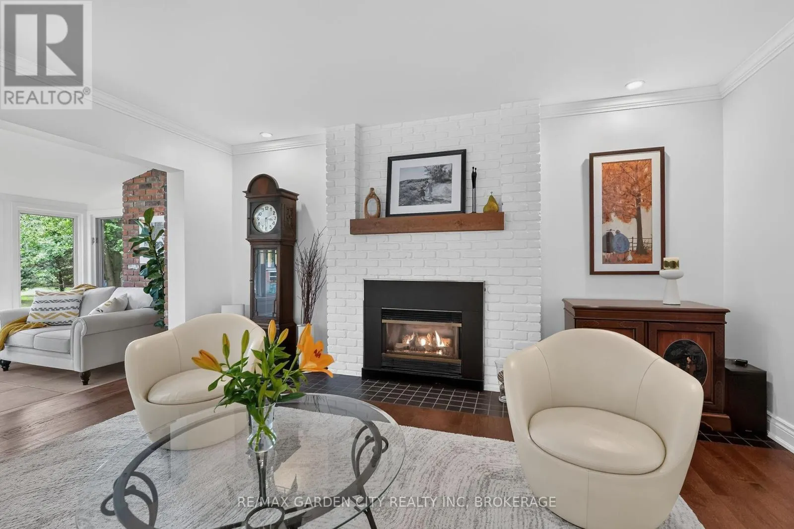 656 MEMORIAL DRIVE