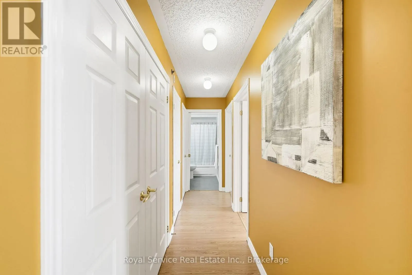 304 - 841 BATTELL STREET #304