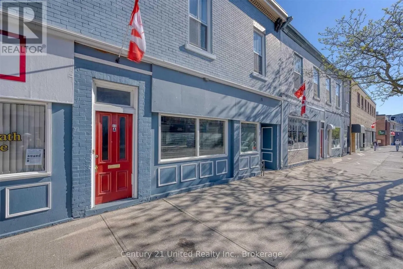 15 KING STREET E