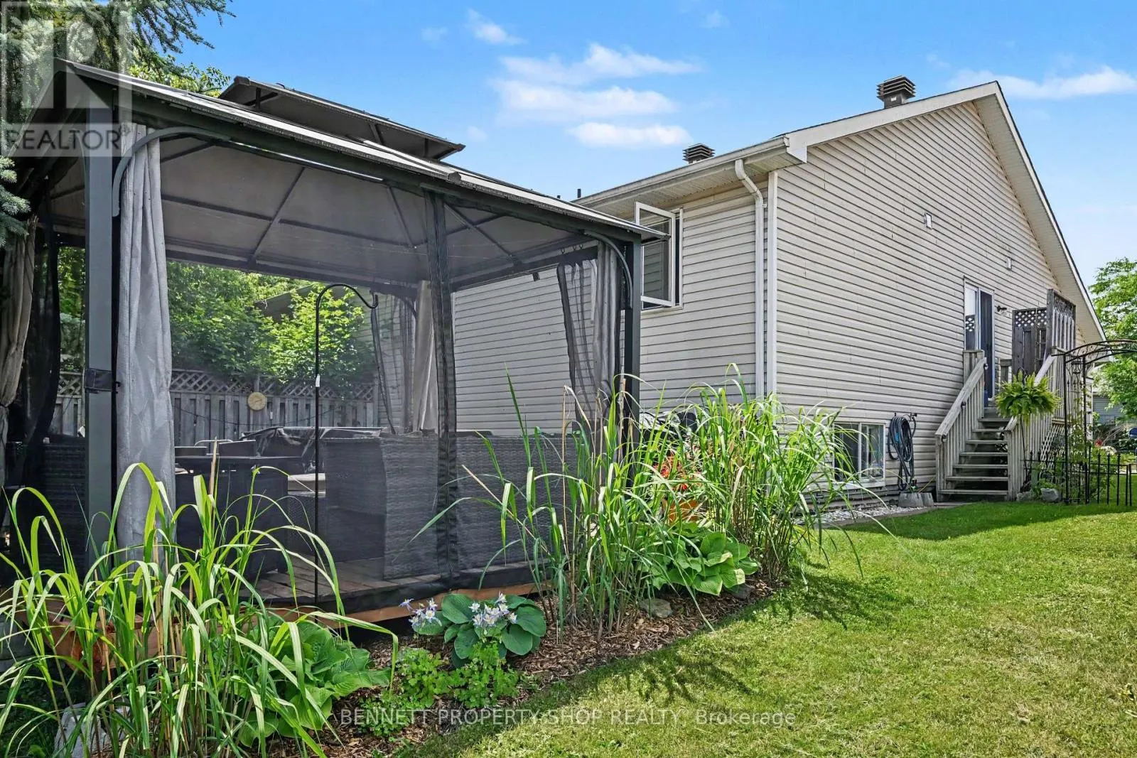9 HUYCK DRIVE