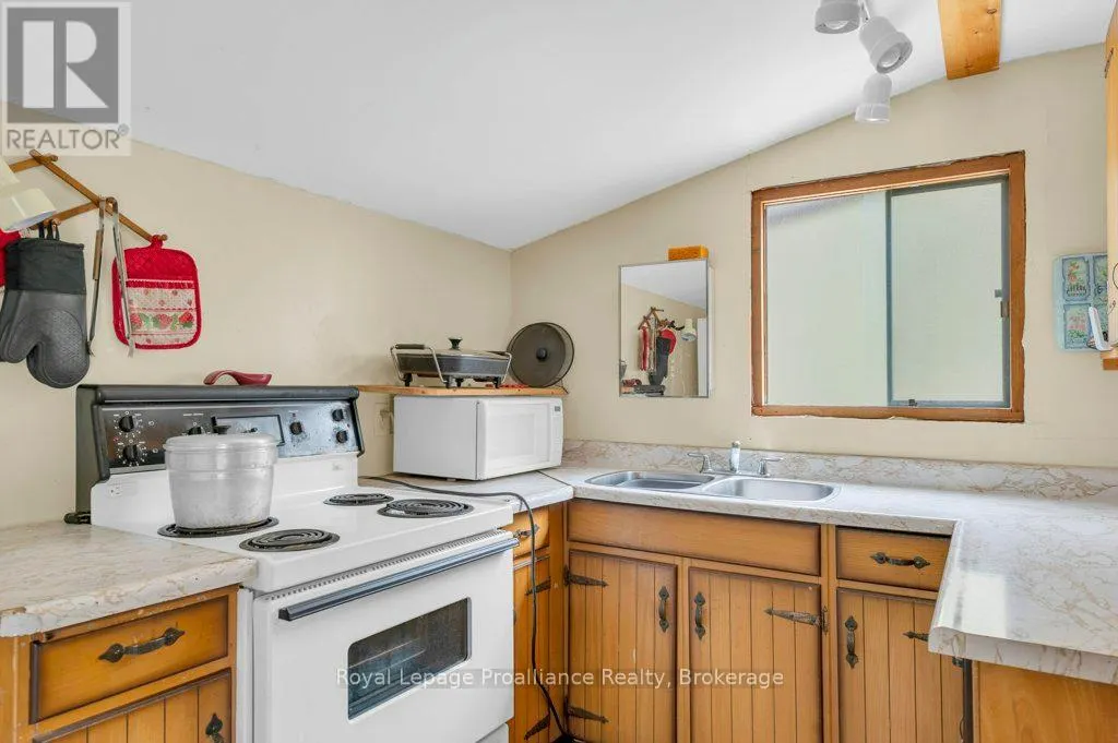 2611 RIVER ROAD