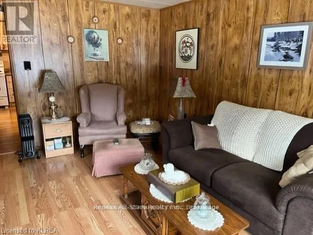 11 BEVERLY ROAD