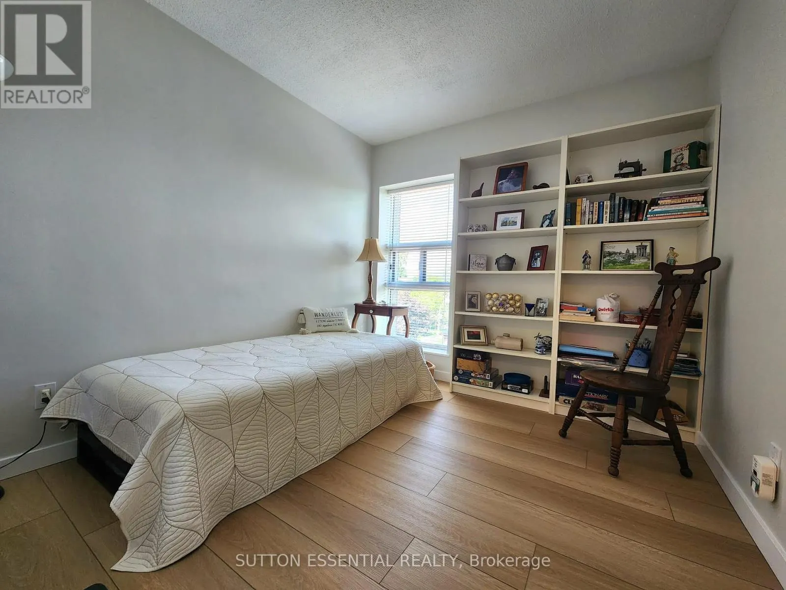 904 - 109 KING STREET E