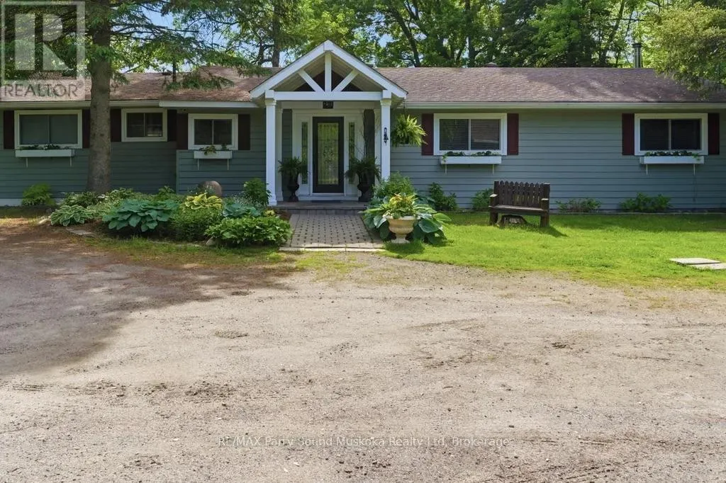 49 MAPLE STREET