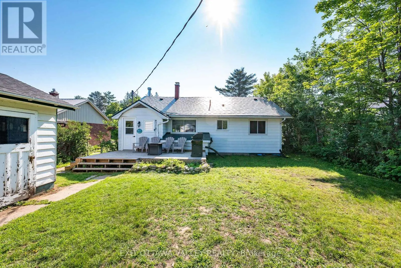41 HURON STREET