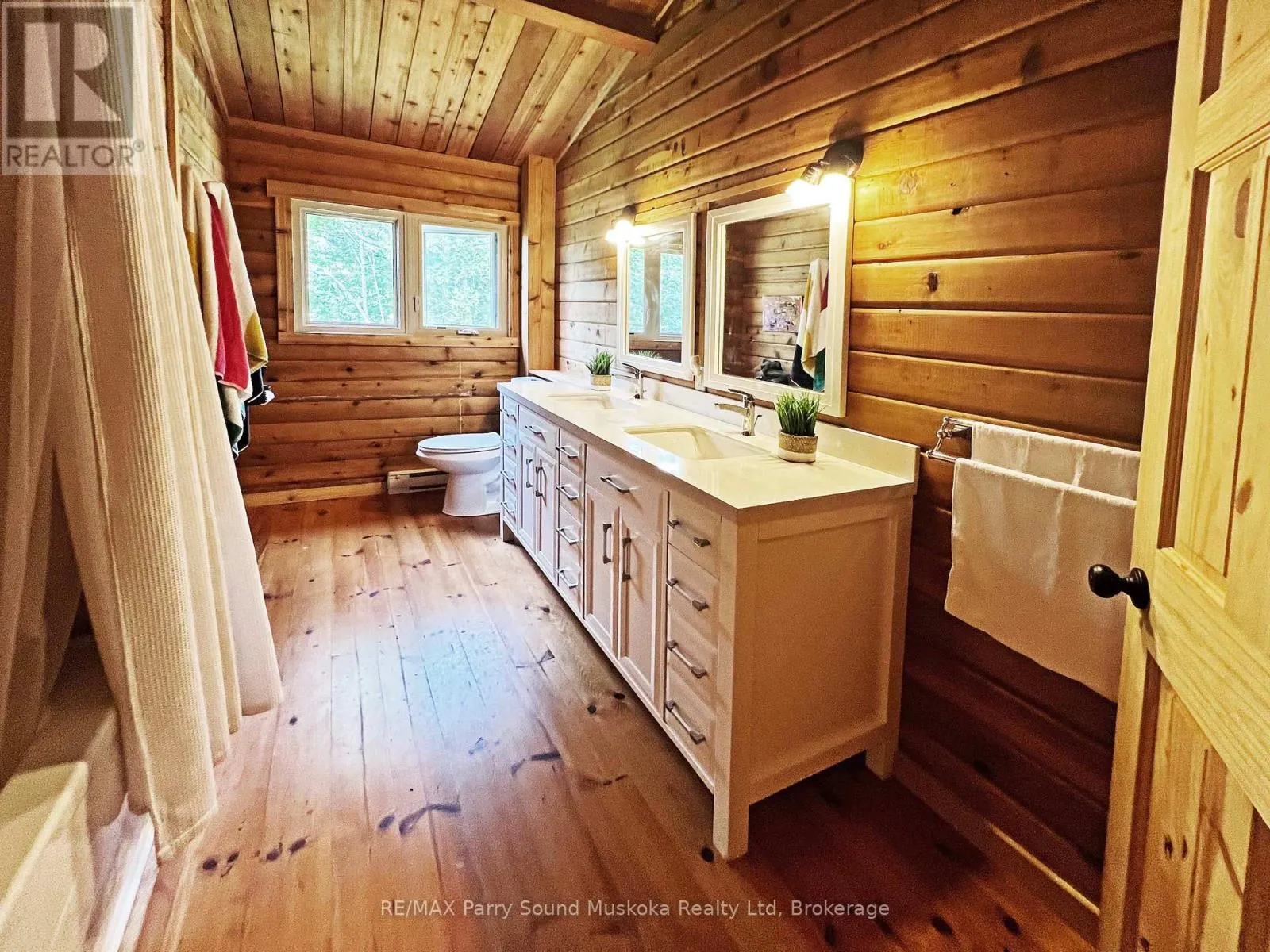 215 CRANE LAKE WATER
