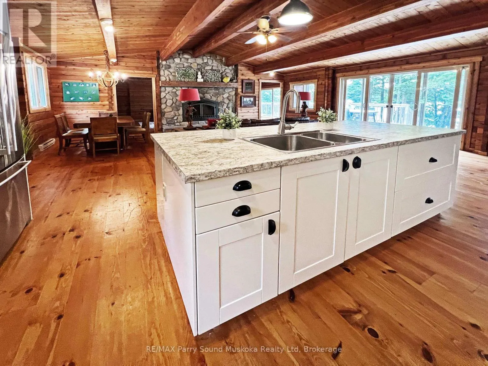 215 CRANE LAKE WATER