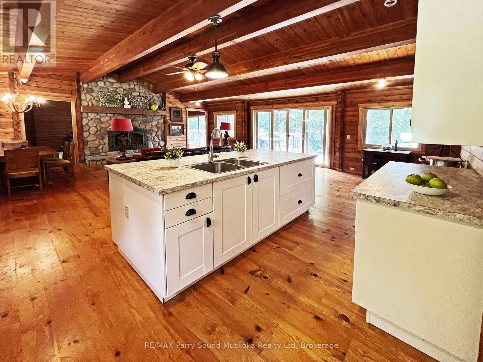 215 CRANE LAKE WATER