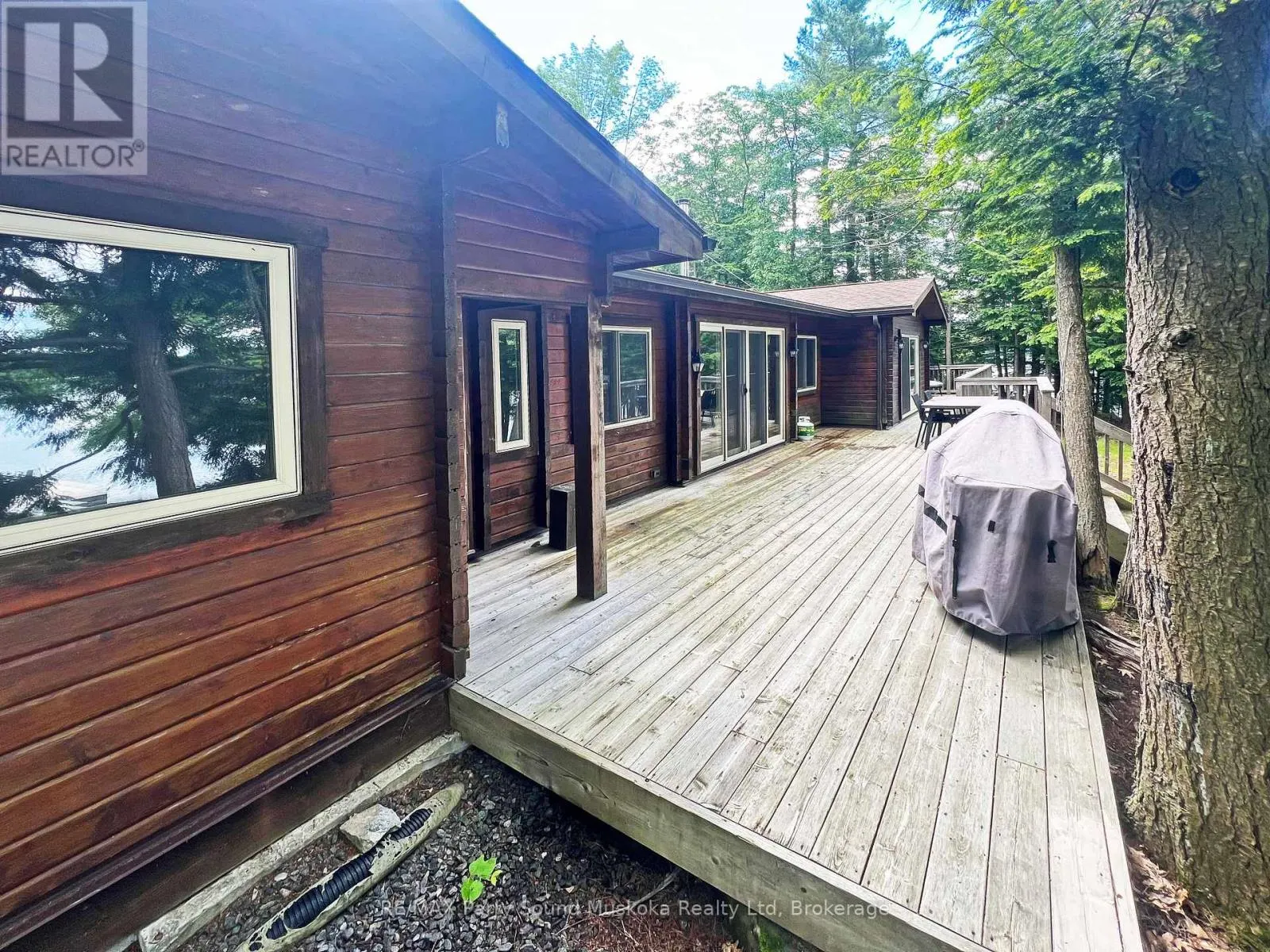 215 CRANE LAKE WATER