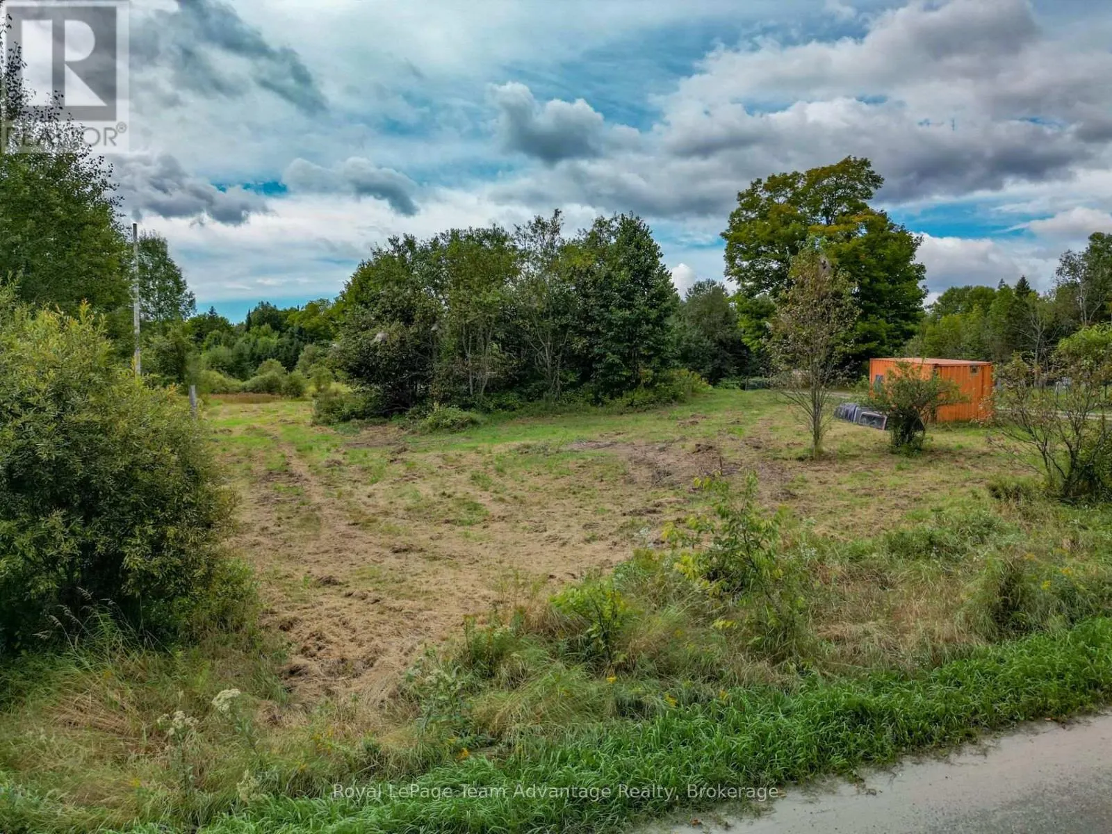 2 MAPLE ISLAND ROAD