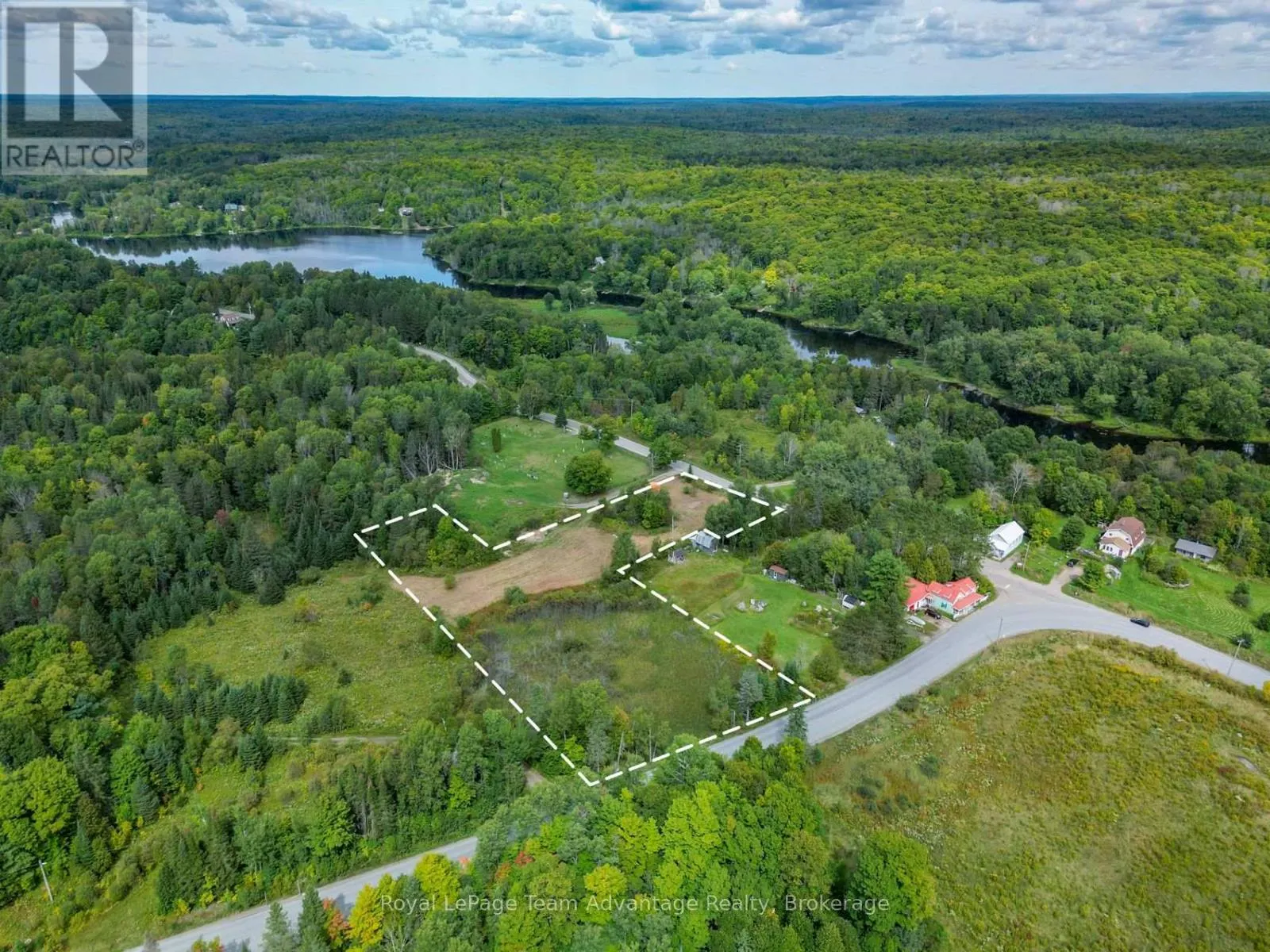 2 MAPLE ISLAND ROAD
